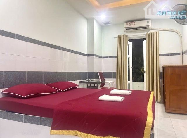 BÁN KHÁCH SẠN MINI-4 TẦNG-16 PHÒNG- CÓ THANG MÁY- DT 40TRIỆU/THÁNG - 2