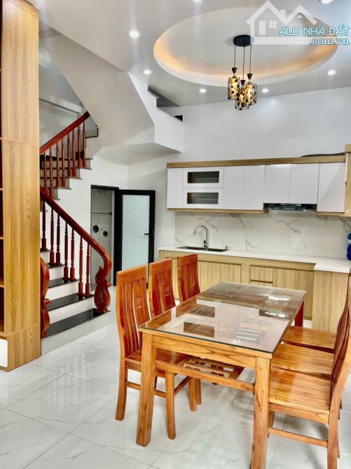 Bán nhà 3 tầng thiết kế hiện đại ngõ phố tự đông phường cẩm thượng, tp hải dương - 2