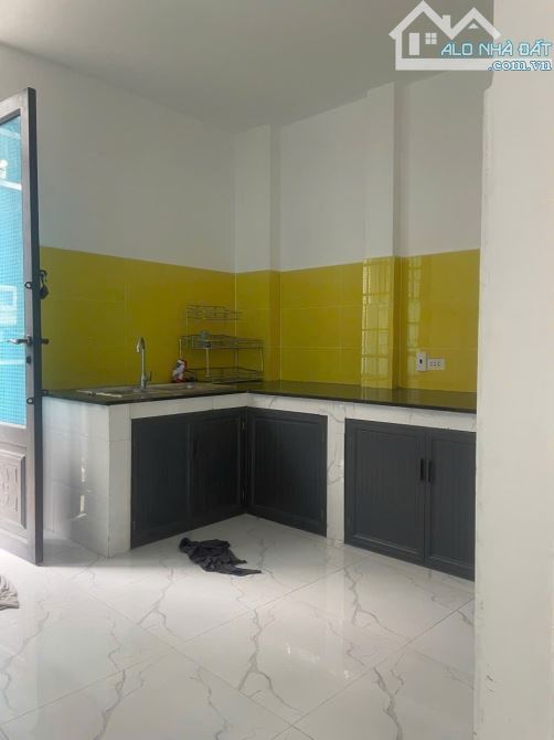 Bình Tân, hẻm thông đường số 7,khu tên lửa, ngang 5,5m, Nhà 3 tầng, 75 m2, giá rẻ. - 2