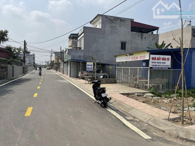 Ms Linh - Lô góc trục chính Văn Cú, An Đồng, An Dương kinh doanh buôn bán tốt giá 3,2 tỷ - 2