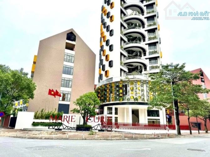 Giá SỐC! Bán NHANH, Giá chỉ 81 tr/m2 Đất Giang Biên, ô tô thông, 68m, MT 4m, nhỉnh 5 tỷ - 2