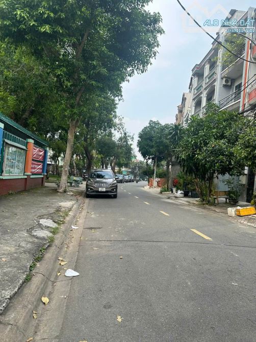 Bán nhà khu Tên Lửa, MT đường Số 33, P. Bình Trị Đông B, 4 x 20m, 3.5 tấm, giá 9.8 tỷ. - 2