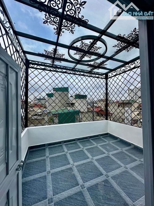 Trần Cung Nhà Mới Xây 6 Tầng-Thang Máy -50m Ra Mặt Phố DT 35m.4 Ngủ .Giá Hơn 7 Tỷ - 2
