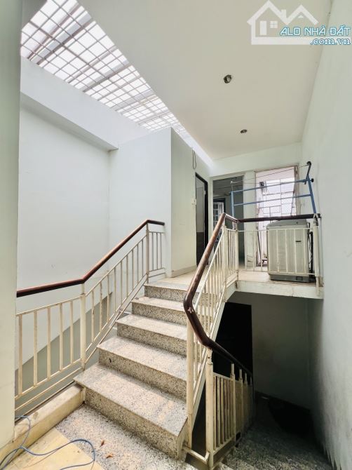 MẶT TIỀN TÂN PHÚ - NGAY UBND TÂN PHÚ -  4.2x19M - 4 TẦNG  - CHỈ 10TỶ TL - 2
