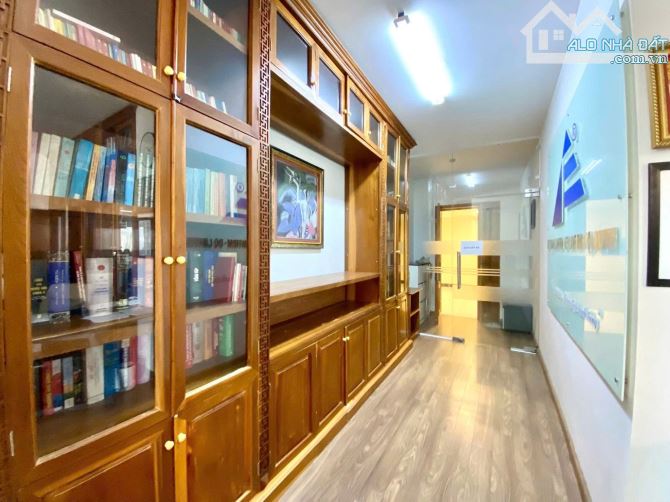 BÁN CĂN HỘ CHUNG CƯ M3-M4 NGUYỄN CHÍ THANH - 160M 3PN - SĐCC TẦNG CAO 2 BAN CÔNG Ở SƯỚNG - 2