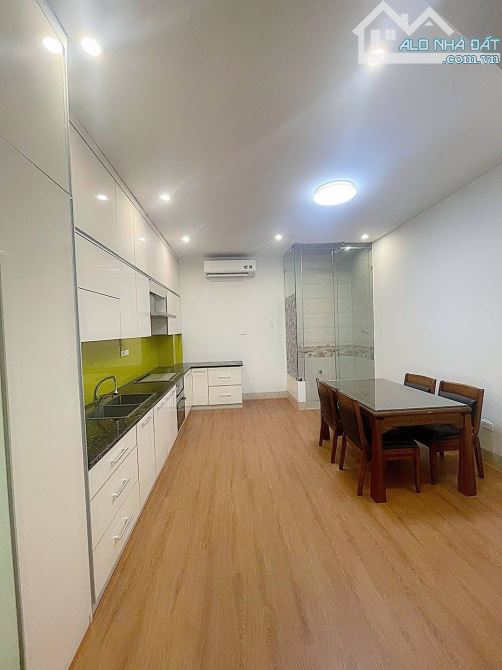 BÁN NHÀ PHÂN LÔ 61 LẠC TRUNG HAI BÀ TRƯNG - 70M 4T MT 4.5M - VỈA HÈ OTO TRÁNH KINH DOANH - 2