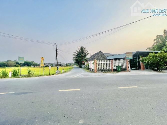✨  5x29M (Full ONT) Mặt đường Nhựa Siêu Đẹp, xung quanh hàng quán và nhà dân ở kín - 619TR - 3