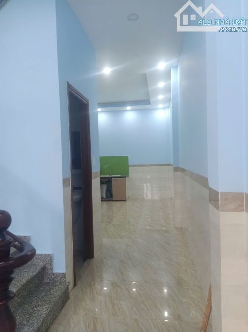 Bán nhà 3 tầng  Gò Cát - 52m2 - Hẻm 6m- Hoàn công đủ - 4.25 tỷ - 3