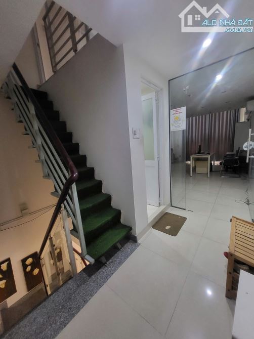 Shophouse 3 tầng, 2PN, 2WC, CC Petroland, Bình Trưng Đông, Thủ Đức - 3