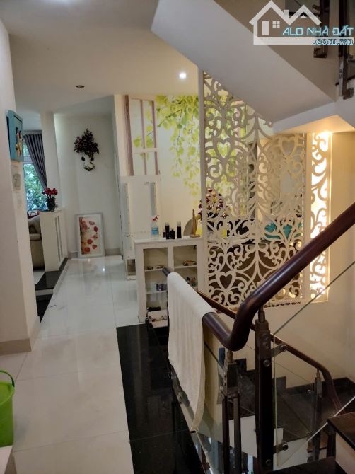 Bán Biệt thự DT( 7m x 20m)~ 140m2, Khu Village Mỹ Mỹ , Nguyễn Hoàng, Q2 (TP Thủ Đúc) - 6