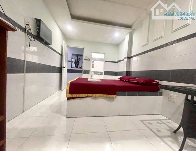 BÁN KHÁCH SẠN MINI-4 TẦNG-16 PHÒNG- CÓ THANG MÁY- DT 40TRIỆU/THÁNG - 4