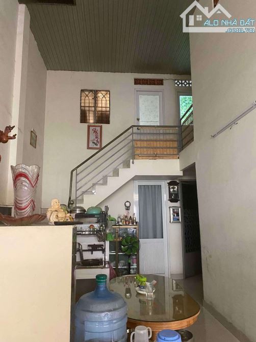 Bán dãy trọ đường 8m ngay Dương Đình Hội, 12 x 19 = 228m2. 15.5 tỷ - 4
