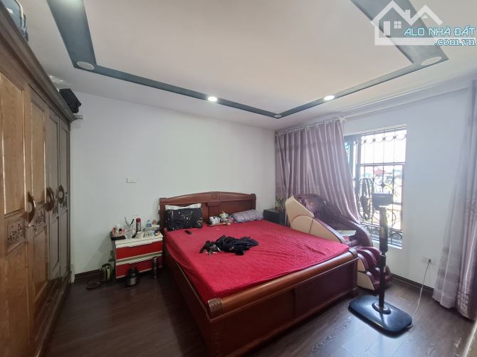 Bán Nhà Hồ Tùng Mậu - Kinh Doanh - Ô Tô - Hàng Xóm GoldMark - View Đẹp - 45m2 - 12,6 Tỷ - 4