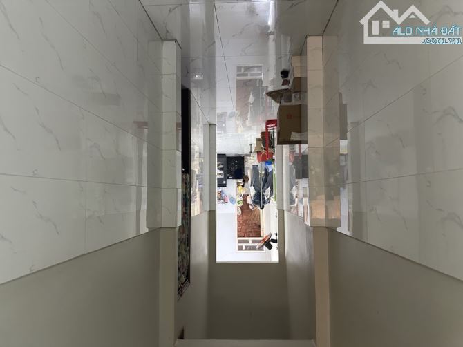Ngang BỀ THẾ 5,5M DÀI 25 TRẦN VĂN MƯỜI XUÂN THỚI ĐÔNG HẺM XE HƠI VÀO NHÀ - 4