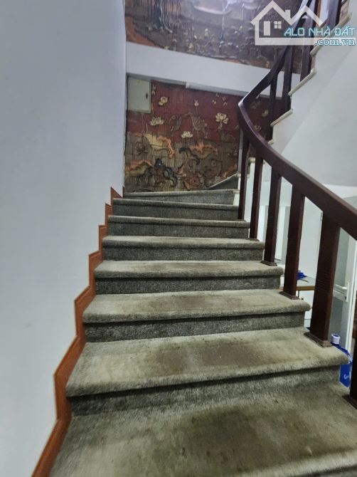 Bán nhà 5 Tầng Đường Tô Vĩnh Diện . dt 90m . mt 5m . hướng ĐN . giá 16ty8 - 5