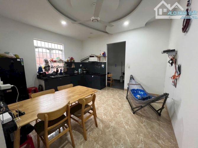 Nhà mặt tiền đường 24m đối diện cổng trường học. Khu đấu giá Tân Phong, kinh doanh tốt - 5