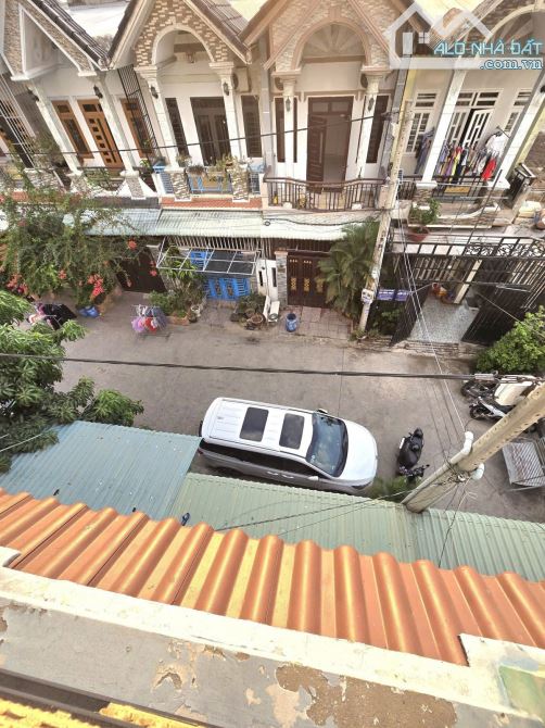 Nhà 3 tầng mới, hẻm xe hơi 6m cần ra nhanh chỉ 4 tỷ - Hai Bà Trưng, Đông Hòa - Dĩ An - 5