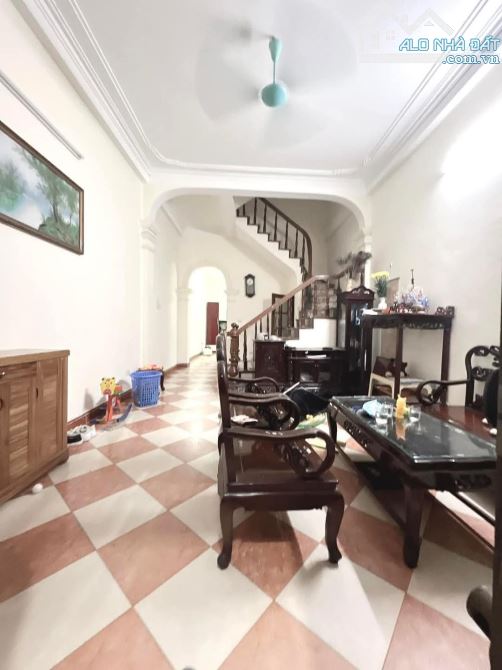 🔥 BÁN NHÀ PHÂN LÔ SIÊU ĐẸP - GIÁ CHỈ 10,9 TỶ 🔥 🏡 Diện tích khủng: 68m² | 4 tầng | Mặt t - 5