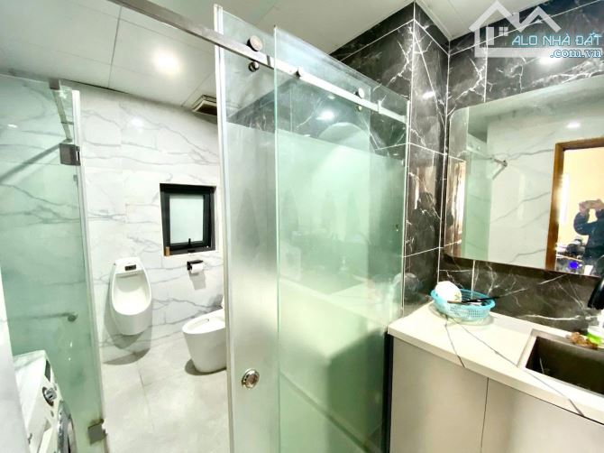 BÁN CĂN HỘ CHUNG CƯ M3-M4 NGUYỄN CHÍ THANH - 160M 3PN - SĐCC TẦNG CAO 2 BAN CÔNG Ở SƯỚNG - 5