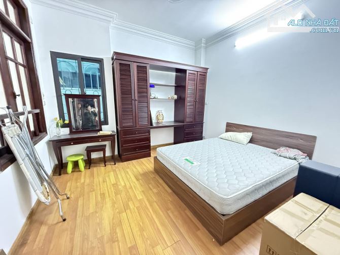 BÁN NHÀ LÊ THANH NGHỊ - 56M²- 5 TẦNG –MT 5.8m KHU CÁN BỘ - NGÕ THÔNG - 16.5. - 6