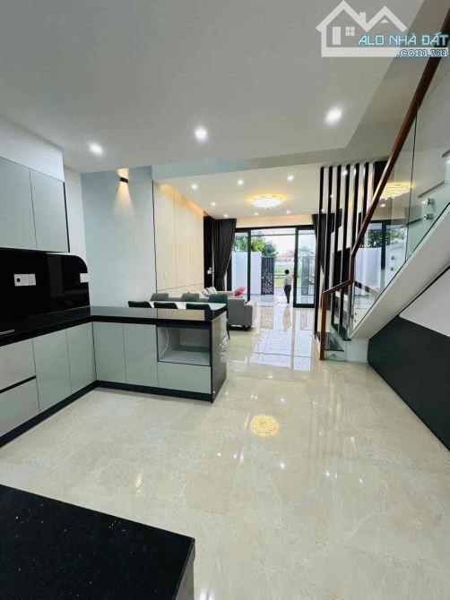 BIỆT THỰ HOÀ MINH - giá nhỉnh 6 tỷ - 7