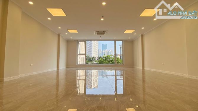 Cho thuê biệt thự tại KĐT Nam Cường – Hoàng Quốc Việt .DT : 250 * 4 Tầng.Lô góc.Thang maý - 8