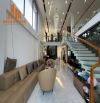 BIỆT THỰ VIEW SÔNG DIỆN TÍCH KHỦNG 300m2, CÓ THANG MÁY DOANH THU 70TR/THÁNG