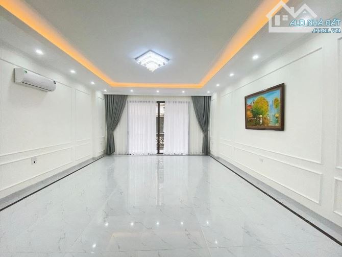 Bán nhà Mỗ Lao ngay phố Nguyễn Văn Lộc 5 tầng kinh doanh, nhà đẹp, nội thất xịn 80m 16 tỷ - 2