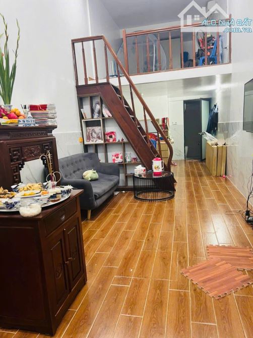 Căn Hộ CC Mini 3 Ngủ 2 Wc Tầng 1 Hồ Tùng Mậu. Giá 1.x Tỷ