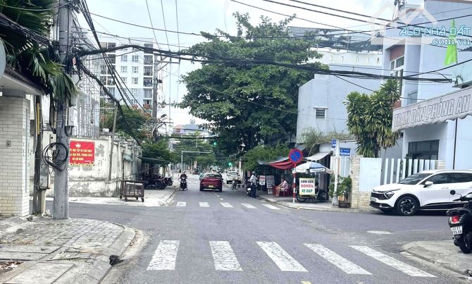 Bán đất mặt tiền đường Lê Hữu Trác. Quận Sơn Trà.