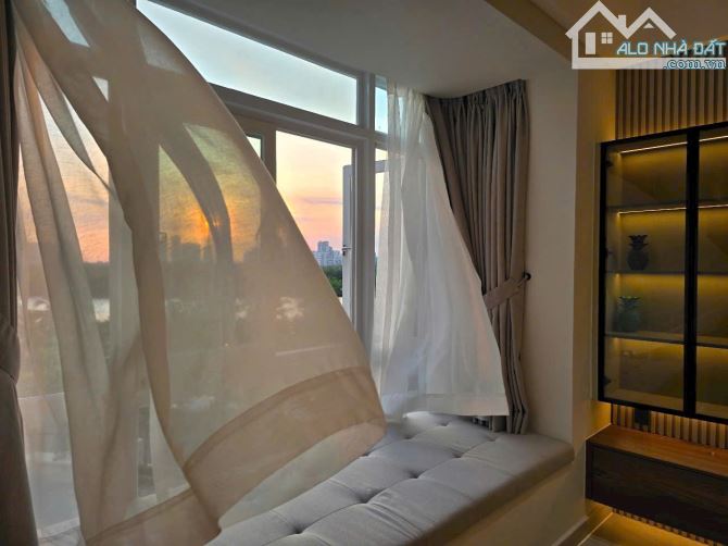 Bán căn hộ DP5-6 Riverside Residence, Quận 7 82m2, 2PN giá 7.7 tỷ nhà như hình.