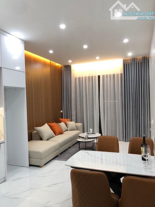 Bán Căn Hộ Sổ Đỏ CC Tòa NO4A Bán Đảo Linh Đàm - Hoàng Mai, 03 Ngủ - DT 67m, 4 Tỷ