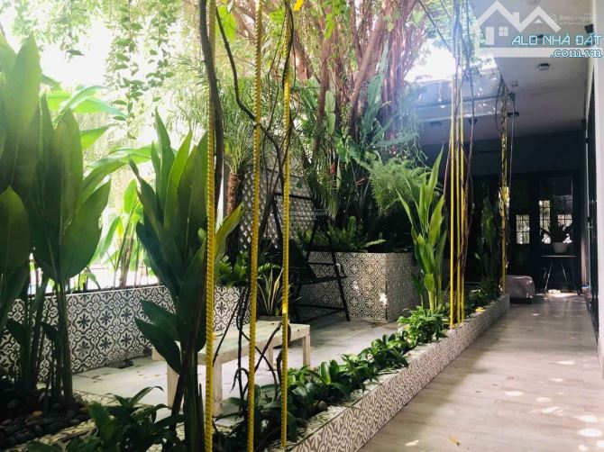 Biệt Thự Vip khu dân cư Dương Thi Giang, DT 8x25m, giá chỉ 14,8 tỷ