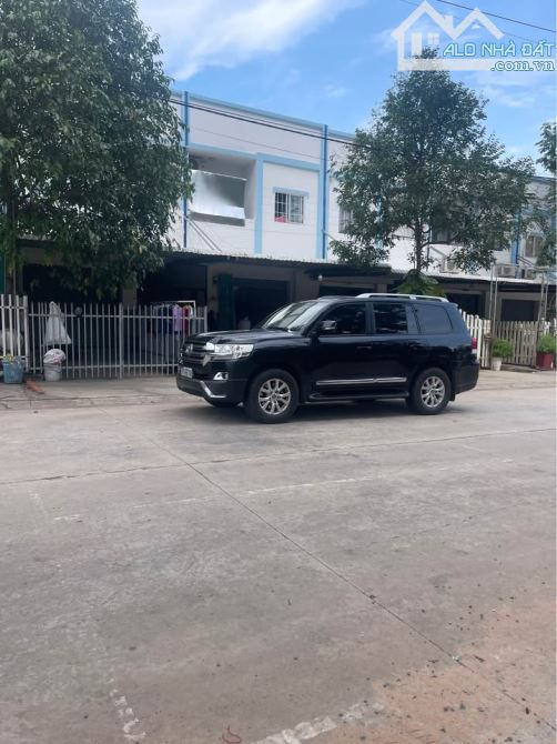 BÁN GẤP CĂN TRỌ 130M2- 1 LẦU 1 TRỆT - 3 PHÒNG TRỌ-TÂN THÔNG HỘI-CỦ CHI