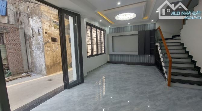 Bán nhà 4,5 tầng  Miếu Hai Xã, Dư Hàng Kênh, Lê Chân 41m2, giá 3,65tỷ