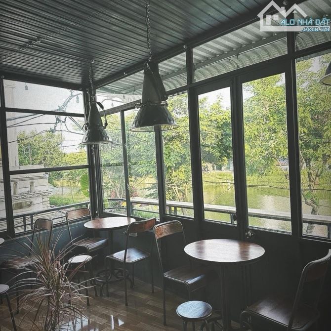 mặt tiền trung tâm khu vực sở hữu view sông hiếm có, đường Phan Đình Phùng, thành phố Huế.