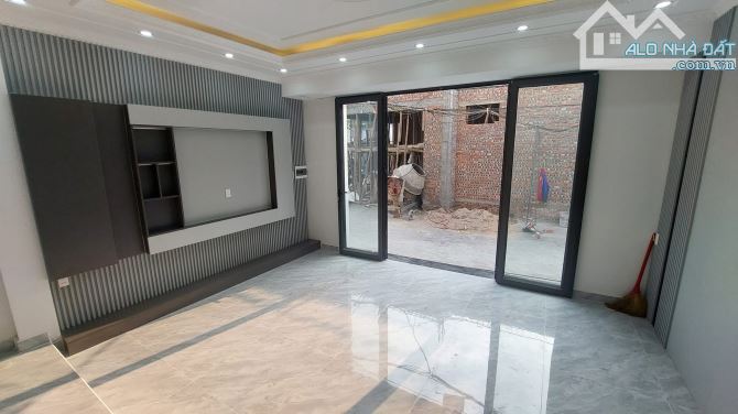 Bán nhà Miếu Hai Xã, Dư Hàng Kênh, Lê Chân .4,65tỷ, 4,5 tầng, 43m.