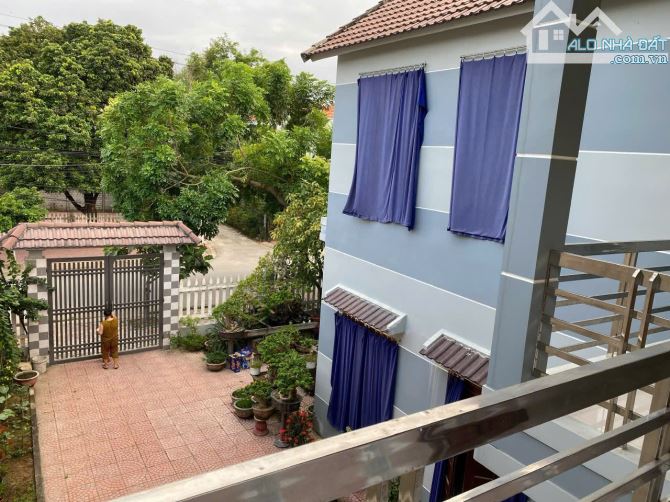 Bán Nhà biệt thự vườn mặt tiền đường Ngô Sỹ Liên Tp Quảng Ngãi