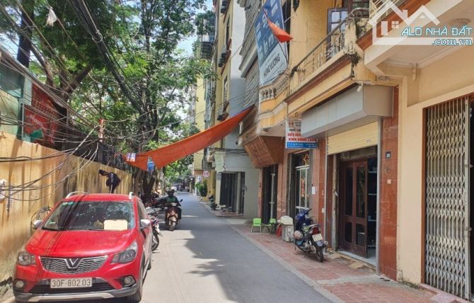 Bán nhà Phố Chùa Bộc, Phạm Ngọc Thạch, Đống Đa, 45m2, 7 tầng, thang máy, ô tô,