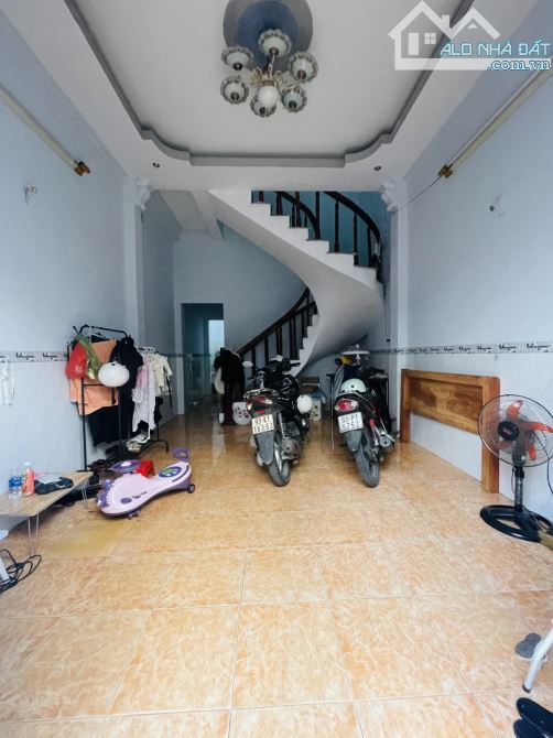 Bán nhà 564... đường Phạm Văn Chiêu, F 16, Gò Vấp, 56M2, 2 tầng, 3PN, 2WC, nhỉnh 5 tỷ