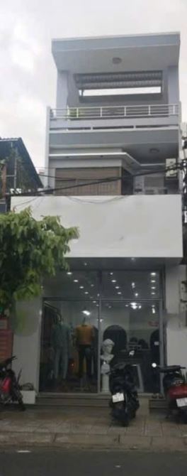📌📌📌Làm việc trực tiếp!!!cần bán ngôi nhà 3 tầng mặt tiền Hoàng Hoa Thám phong thủy tốt