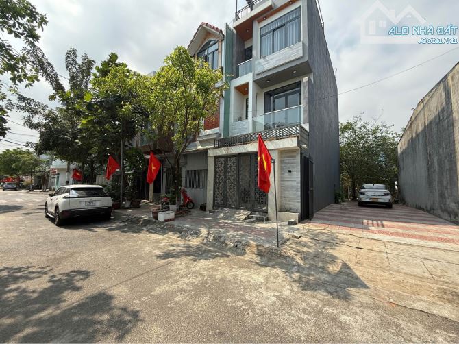 🔥 đất mặt tiền đường Lê Thiệt !  Cách biển 200m , cạnh gần góc ngã tư đẹp Dt : 72m2