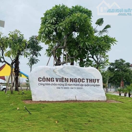 Bán mảnh đất TĐC Ngọc Thụy trục đường 22m đối diện trường học -  diện tích 70m giá tốt.