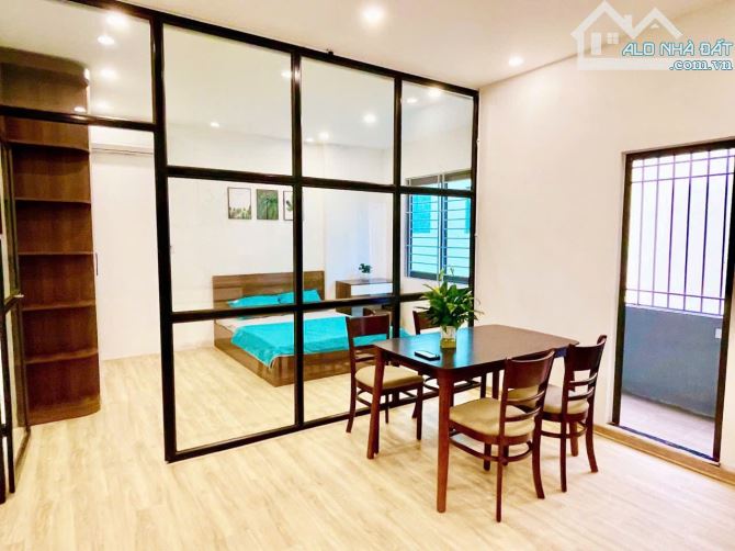 BÁN CĂN HỘ DV ,CCMINI , XUÂN ĐỈNH , DT 60M, 7 TẦNG ,12 PH , DÒNG TIỀN 70tr ,Ô Tô Đỗ Cửa