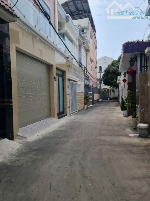 Bán đất hẻm oto đường Nguyễn Hiền Phường 2 , gần biển bãi sau 100m chỉ 5.5 tỷ