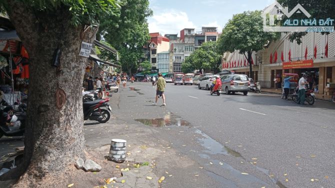 BÁN NHÀ MẶT PHỐ KINH DOANH "VÀNG" CHỢ ĐỒNG XUÂN – HOÀN KIẾM