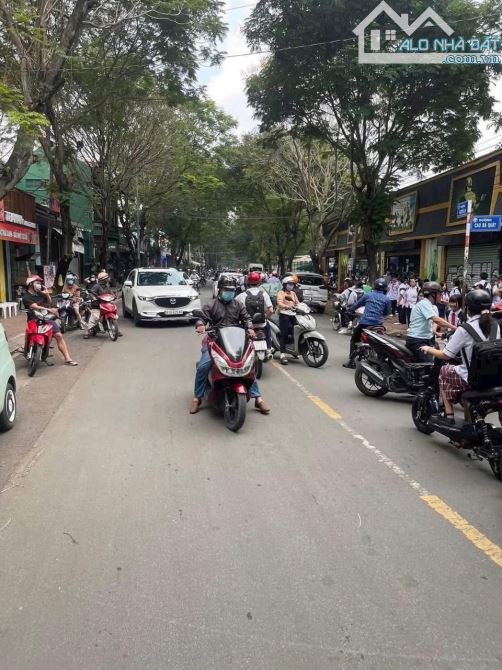 Đất mặt tiền 120m Nguyễn Văn Trỗi , Thành phố Dĩ An , Bình Dương