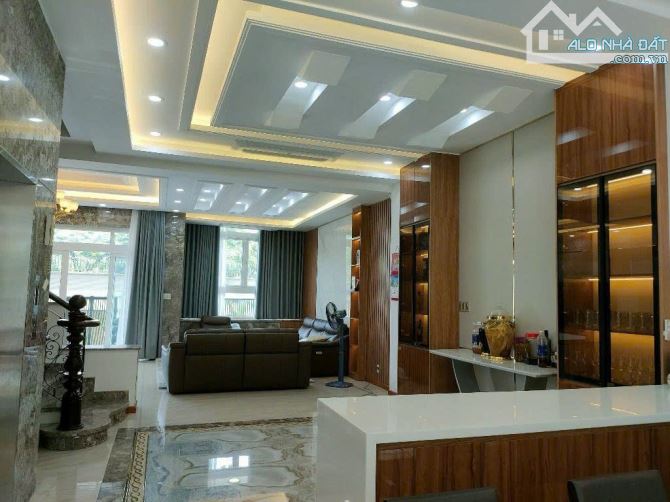 TRUNG TÂM VIP Q2 - THẠNH MỸ LỢI - 160m2 - 5 TẦNG - 35 TỈ