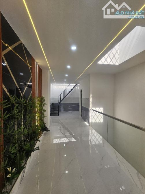HẺM XE TẢI THÔNG - 6 TẦNG - 4M x 15M - FULL NỘI THẤT - GẦN EMART 2 - CHỢ PHẠM VĂN BẠCH - 10