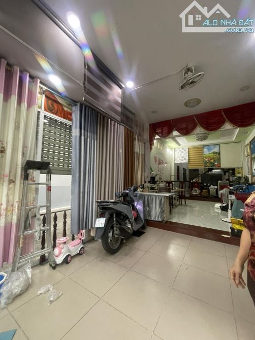Bán Nhà Mặt Tiền Kinh Doanh Lô góc Không lộ giới, 71m2, 3 Tầng, đường 10m Thông Tứ Tung. - 10